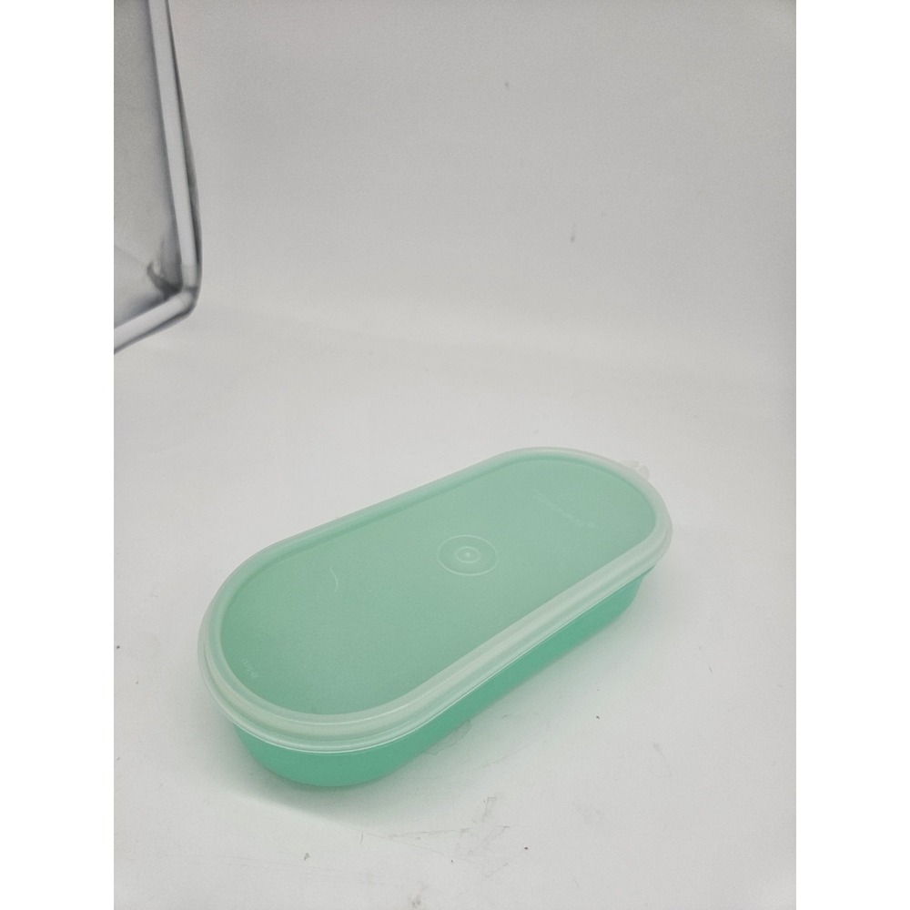 Vintage Tupperware Jadeite Oval W Lid Green Container, No Grater Vintage
